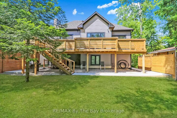 35 48th Street N  Wasaga Beach ON L9Z 1Y3 photo