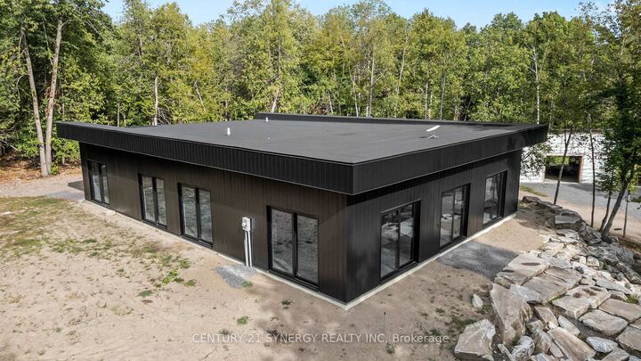 Property Photo: 1840 Eady Road ON K7V 3Z8