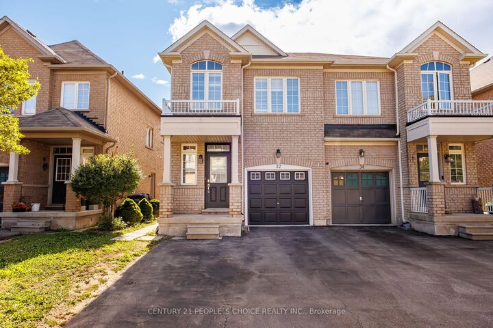 Photo de la propriété: 32 Frenchpark Circle NW ON L6X 0Y6