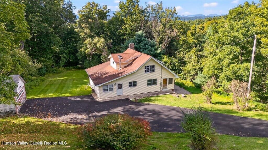 Property Photo: 108 Minnewaska NY 12446