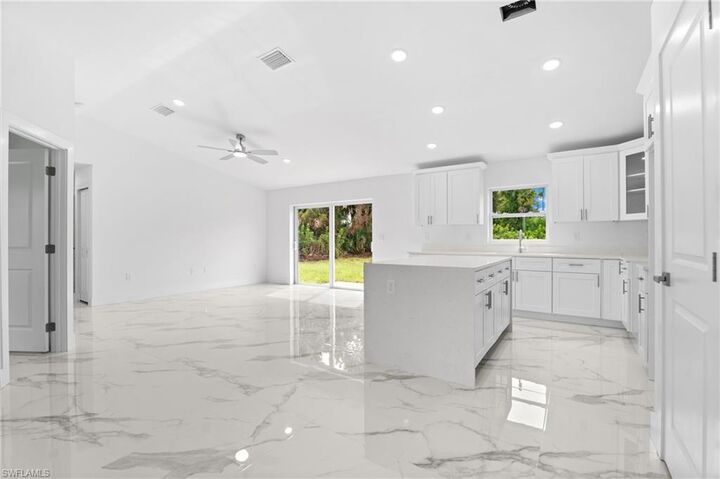 Property Photo: 736 Aprile Ave S FL 33974