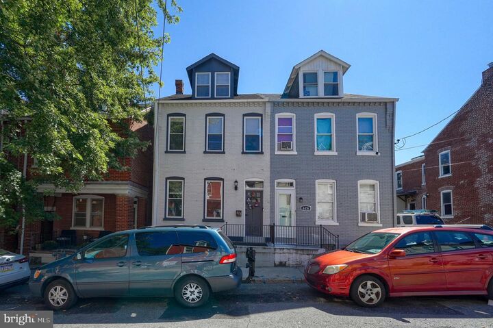 624 W Vine Street  Lancaster PA 17603 photo