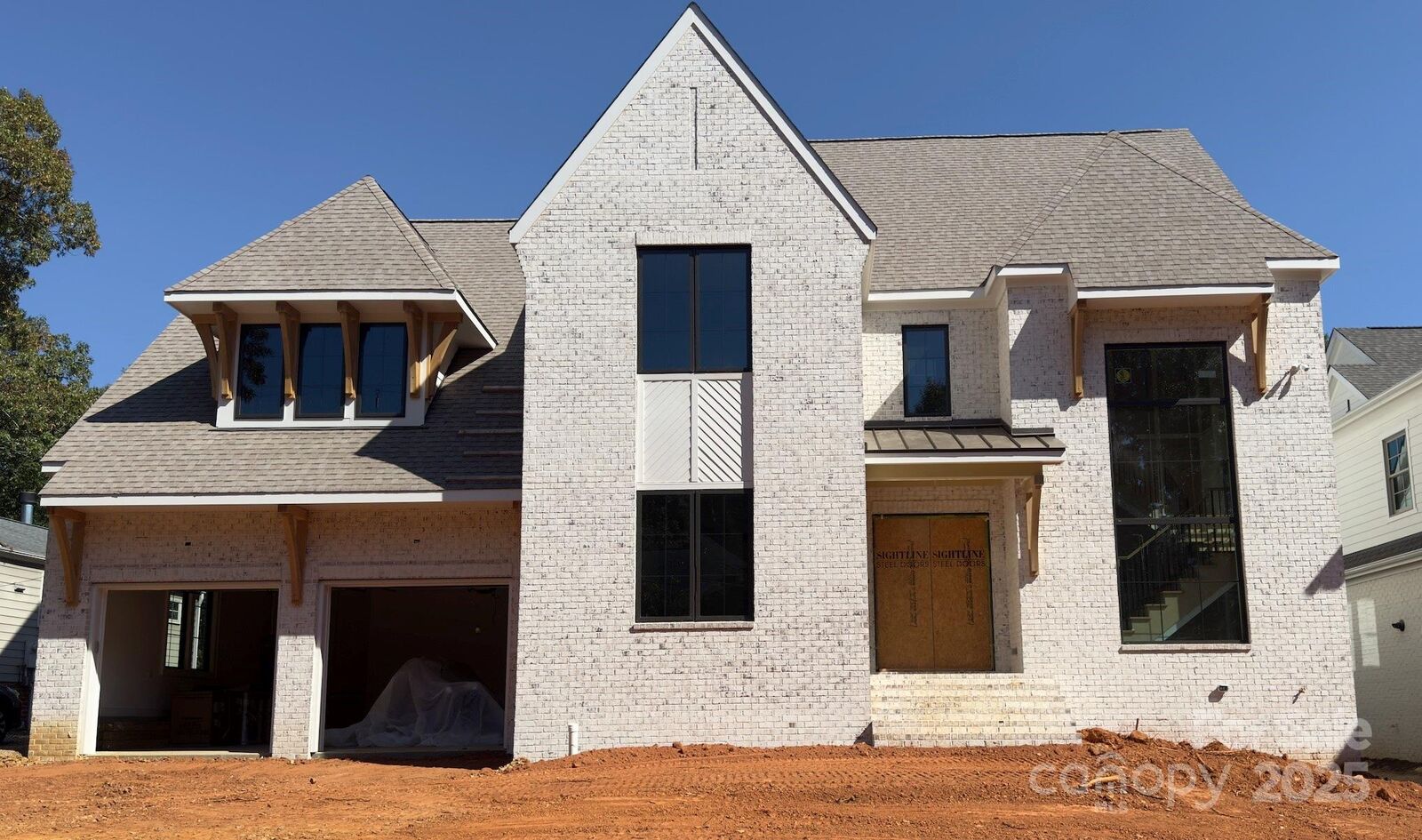 Property Photo: 1519 Lynway Drive NC 28203