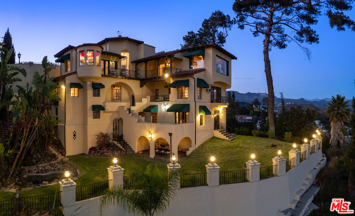 Property Photo: 2200 Maravilla Dr CA 90068