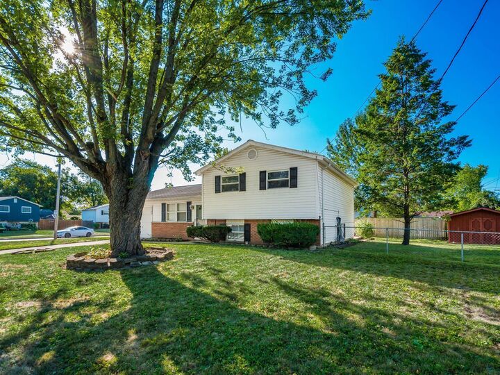 Property Photo:  5305 Carbondale Drive  OH 43232 