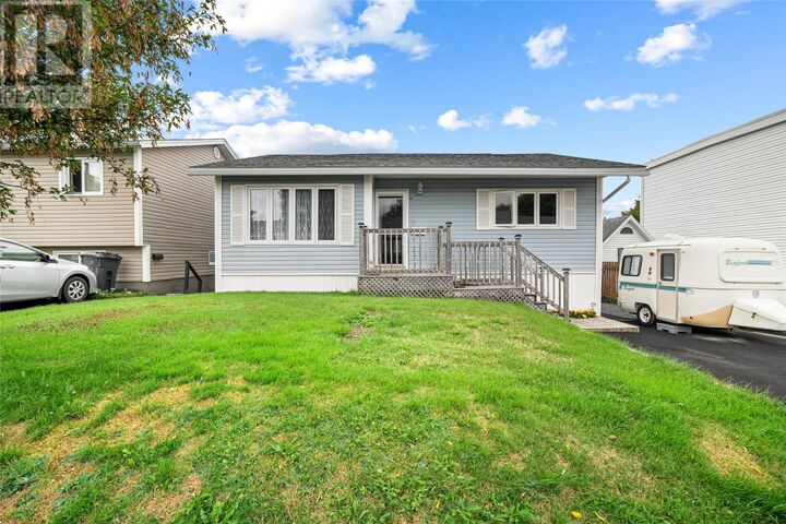 Property Photo:  26 Tweedsmuir Place  NL A1N 2L8 