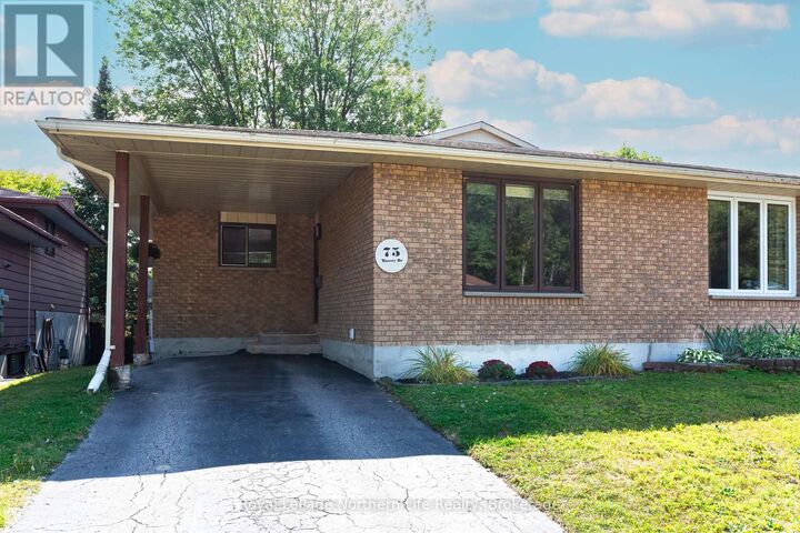Property Photo:  75 Massey Drive  ON P1A 3Y3 