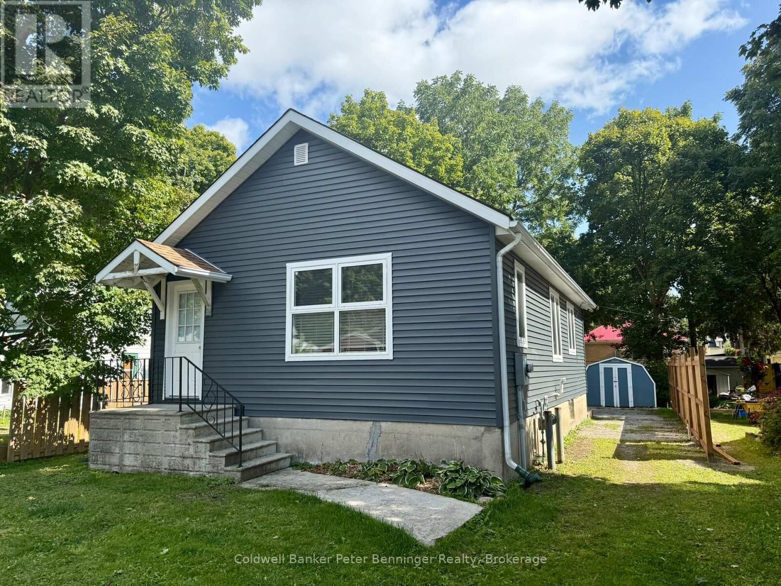 Property Photo: 259 Minnie Street ON N0G 2W0