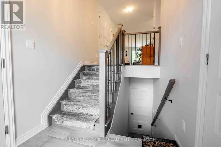 Property Photo:  1108 Nicolas Crescent West  ON K6J 0C1 