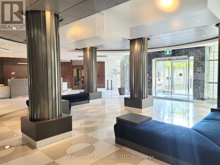 Property Photo:  410 Queens Quay West 718  ON M5V 3T1 