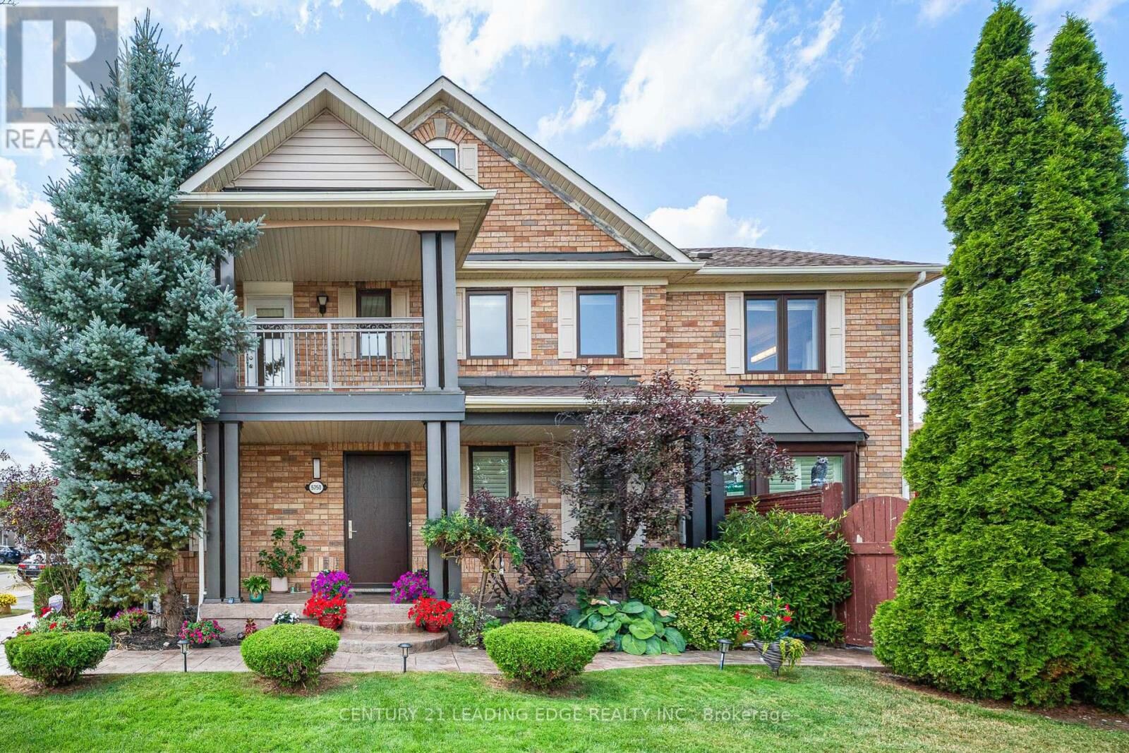 Property Photo:  5750 Churchill Meadows Boulevard  ON L5M 7A5 