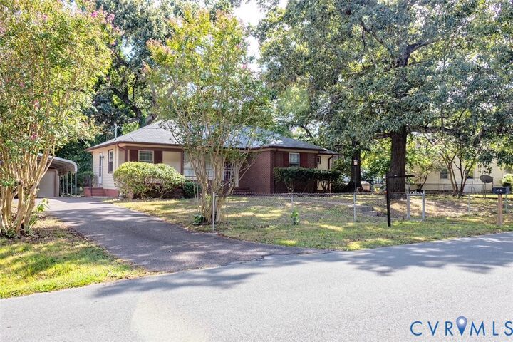 Property Photo:  316 Holly Hill Drive  VA 23805 