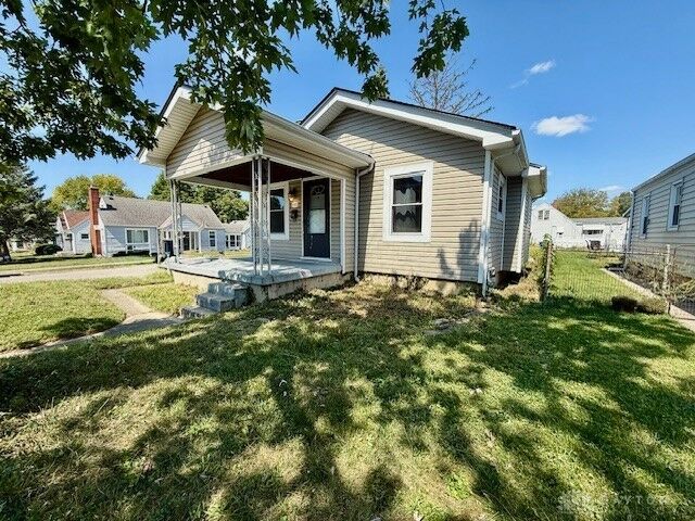 Property Photo:  1101 Chelsea Avenue  OH 45420