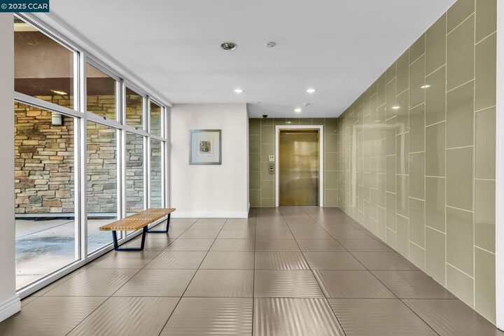 Property Photo:  1310 Creekside Dr 303  CA 94596 