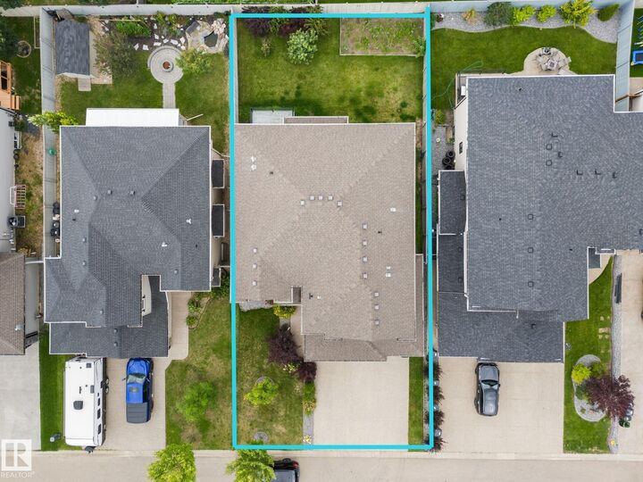 Property Photo: 1721 Adamson Crescent SW AB T6W 1Z4