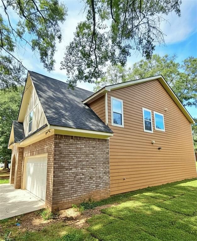 Property Photo: 38 Head Street GA 30253
