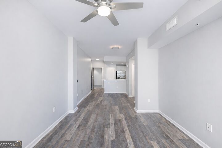 Property Photo:  3040 Peachtree Road NW 613  GA 30305 