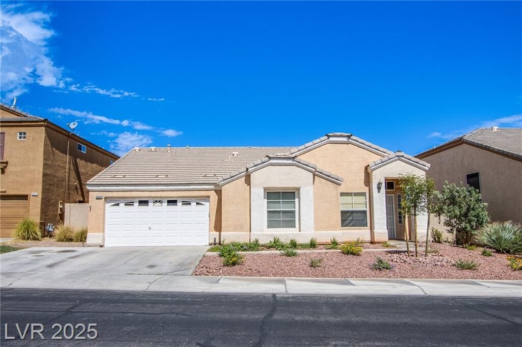 Property Photo:  8200 Amersham Avenue  NV 89129 
