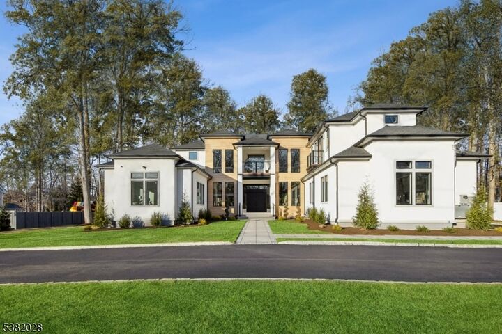 19 Highlander Dr  Scotch Plains Twp. NJ 07076 photo