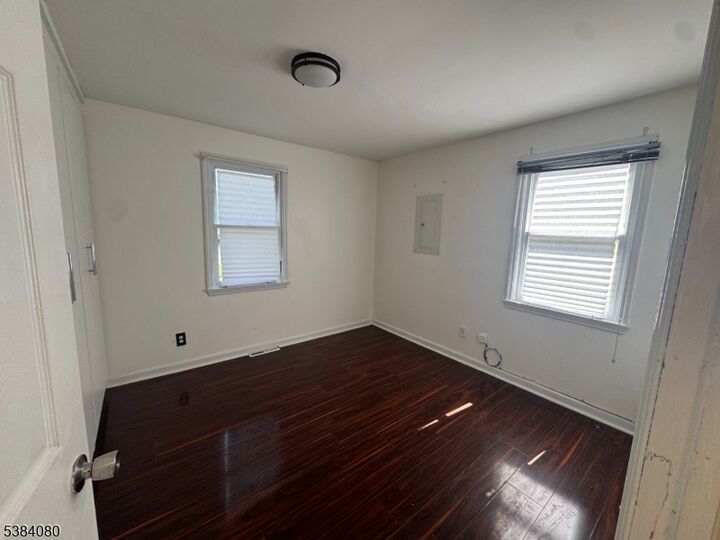 Property Photo:  12 Hannibal Pl  NJ 07420 