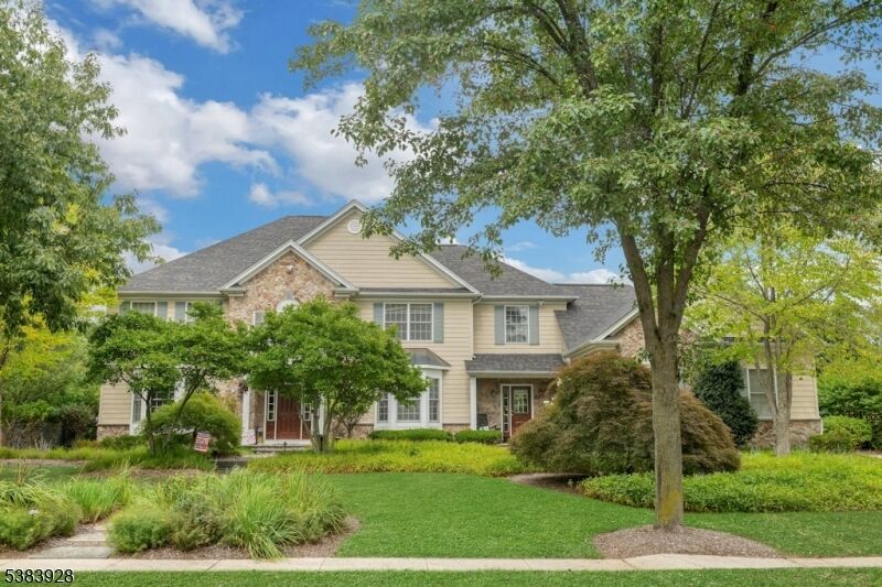 Property Photo:  4 Harcourt Ter  NJ 07834 