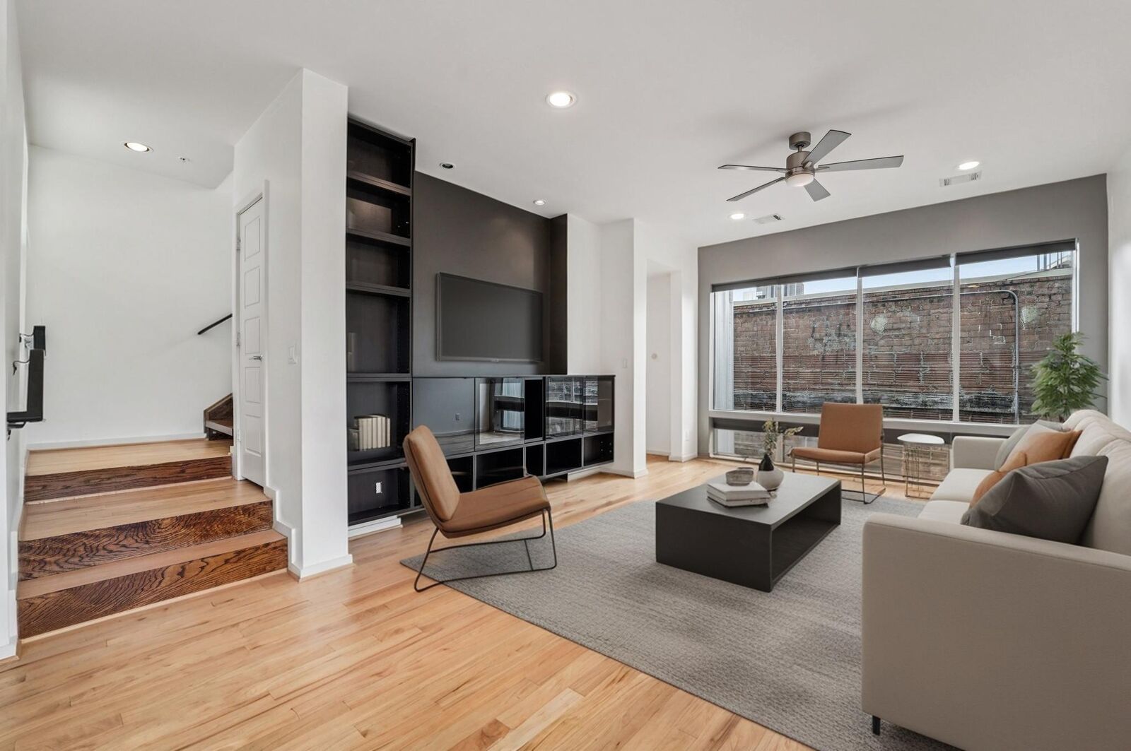 Property Photo:  1601 W Webster Street 18  TX 77019 