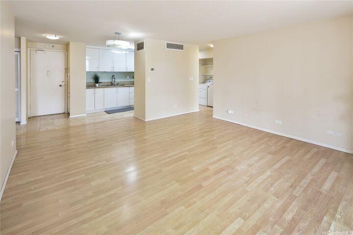 Property Photo:  1561 Kanunu Street 601  HI 96814 