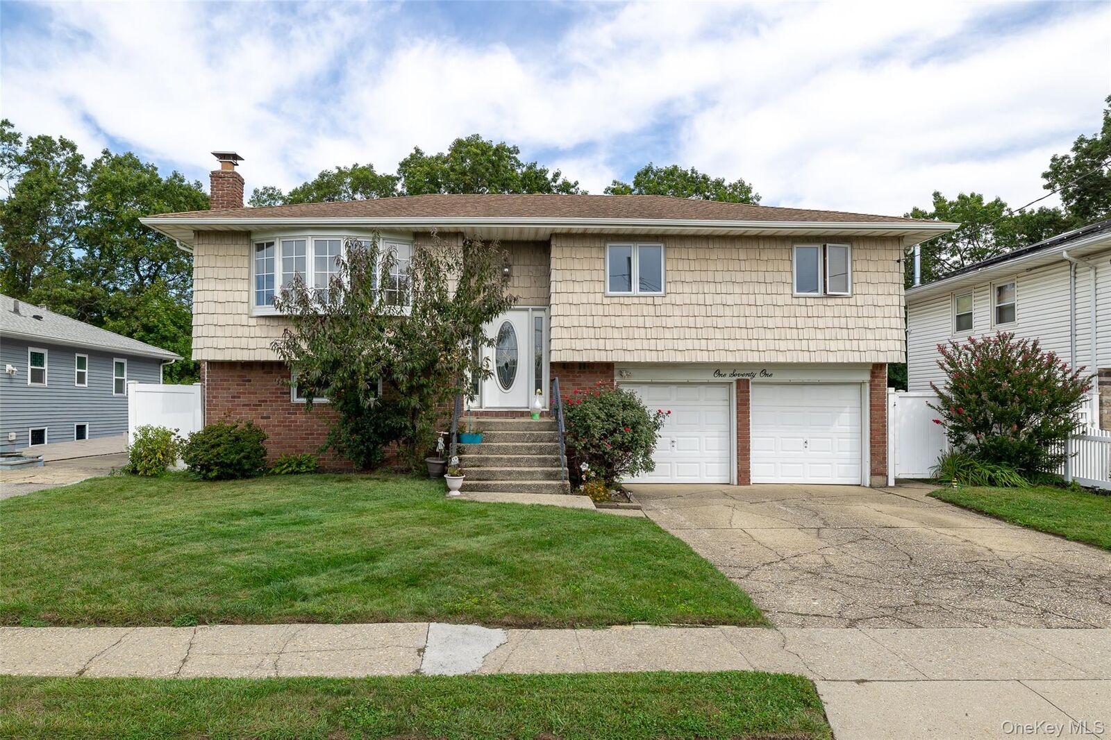 Property Photo:  171 N Albany Avenue  NY 11758 