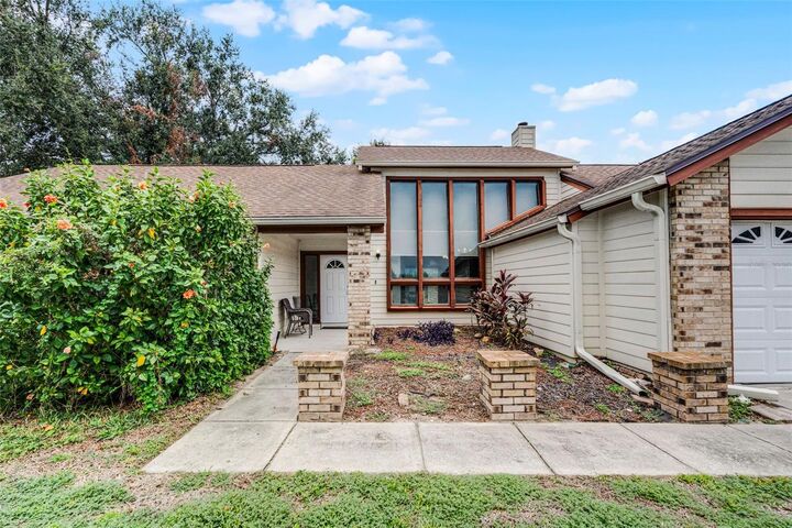 Property Photo:  7828 Snowberry Circle  FL 32819 