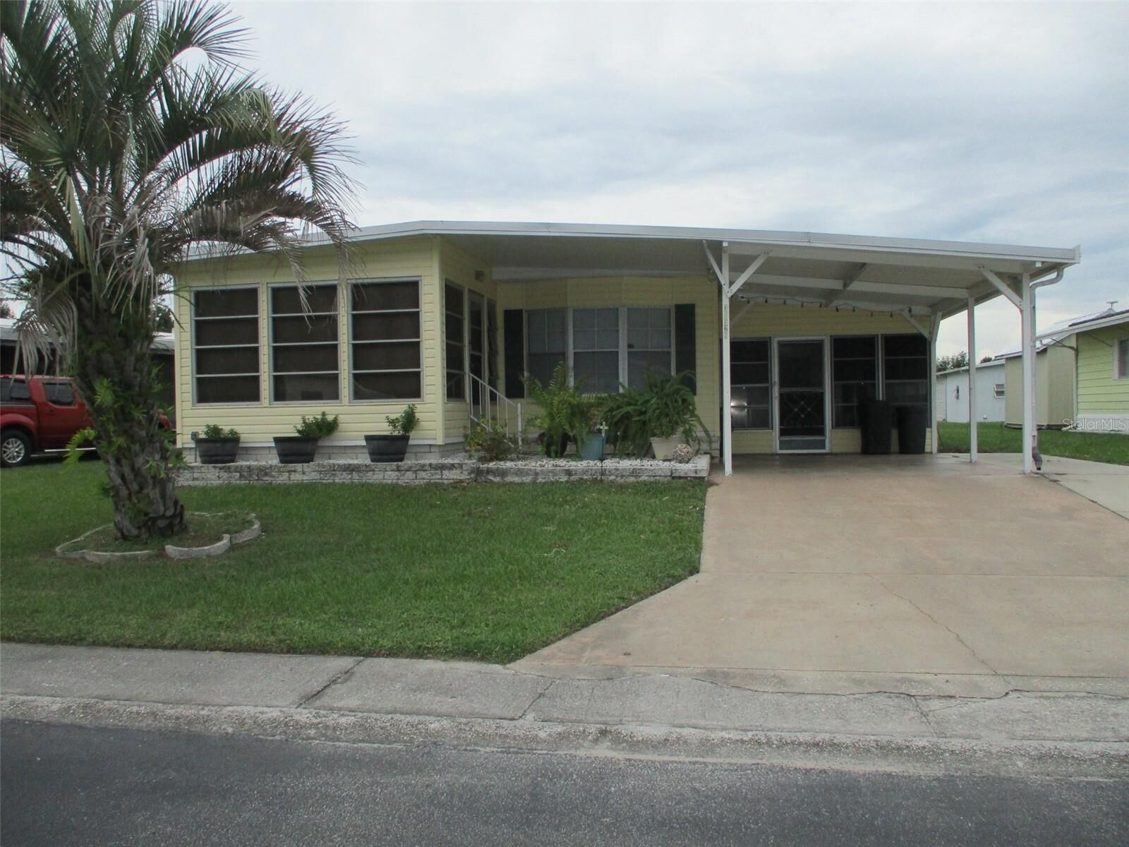 Property Photo: 38529 Monet Drive FL 33540