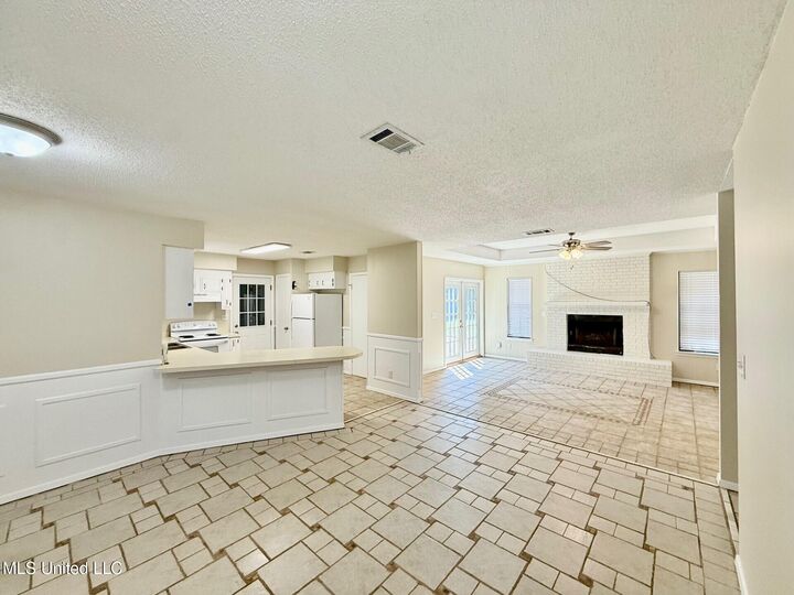 Property Photo:  1215 Spring Drive  MS 39560 