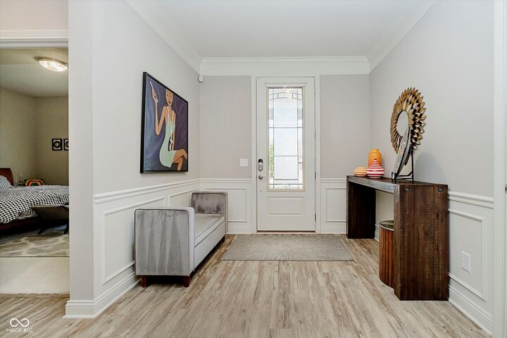 Property Photo: 9587 Summerton Drive IN 46037