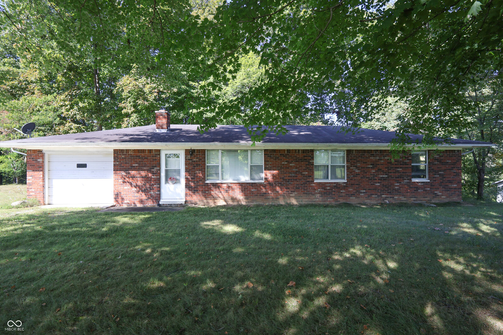 Property Photo: 8605 N County Road 500 W IN 47273
