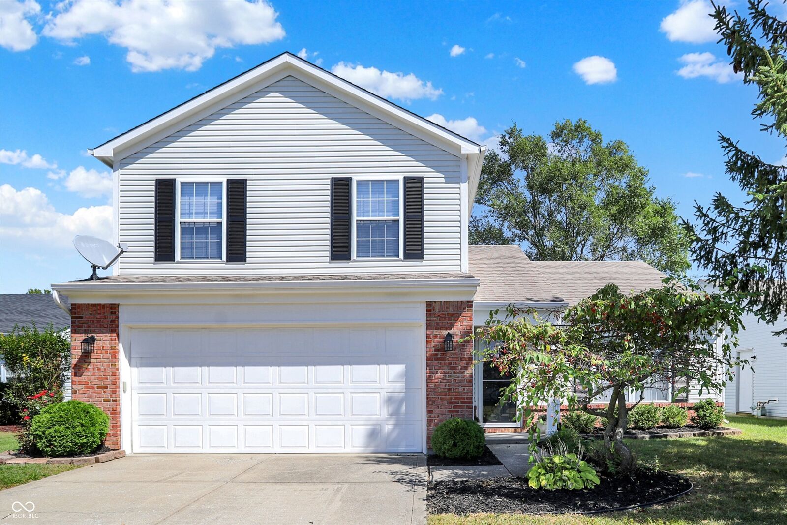 Property Photo:  8637 Ennis Drive  IN 46237 