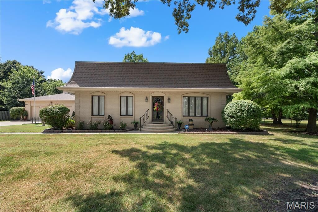 Property Photo:  1009 N West Street  MO 63801 