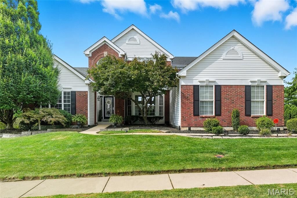 Property Photo:  1123 Cabinview Court  MO 63017 
