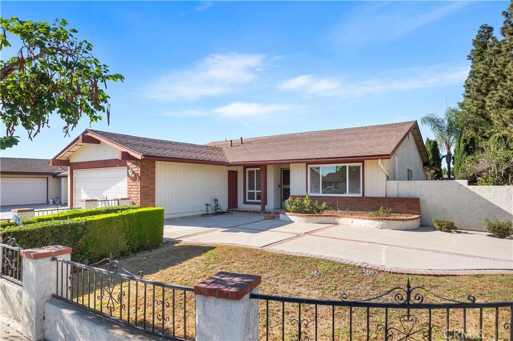 Property Photo:  11515 Bertha Street  CA 90703 