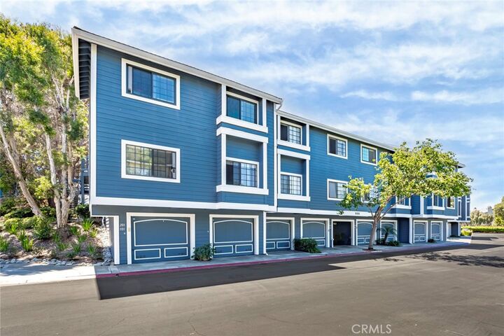 8182 Mainsail Drive 203  Huntington Beach CA 92646 photo
