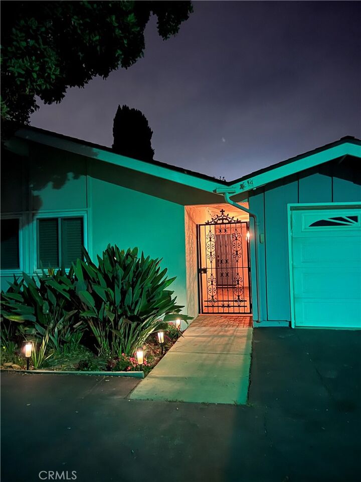 2486 Napoli Way  Costa Mesa CA 92627 photo
