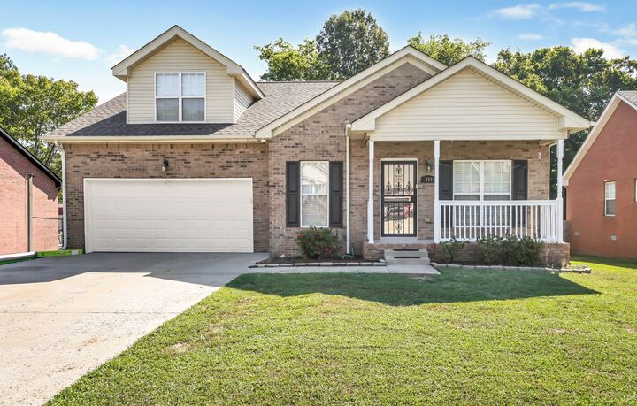 Property Photo:  305 Maple Park Dr  TN 37040 
