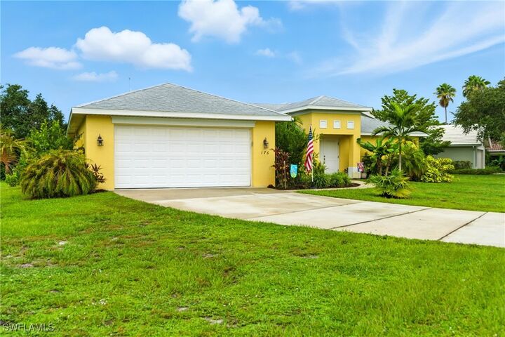 Property Photo: 176 Venus Cay FL 34114