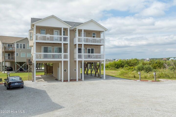 Property Photo:  209 Pinellas Bay Drive  NC 28460 