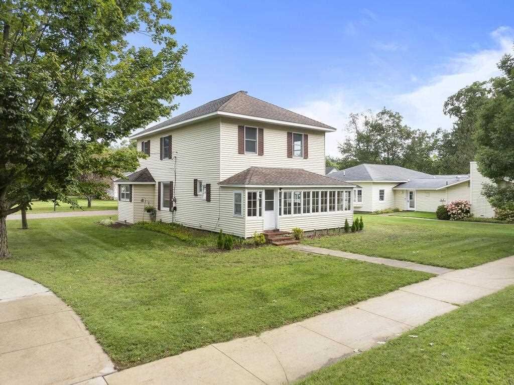 Property Photo:  605 E Lake  MI 49740 