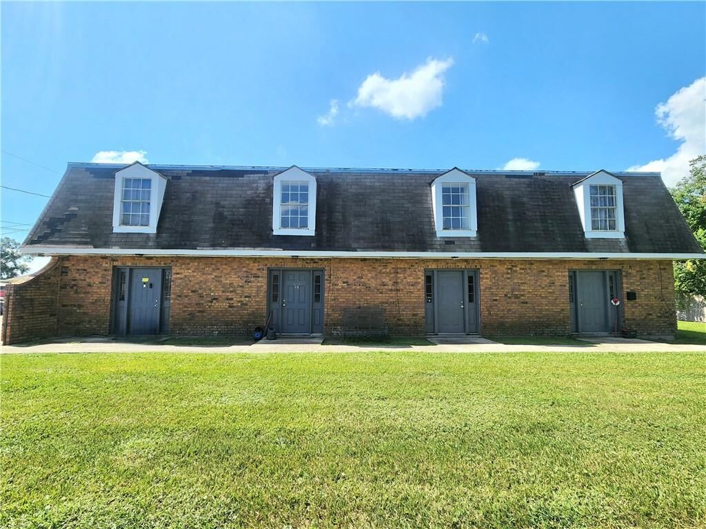 Property Photo: 203 Omega Street C LA 70037
