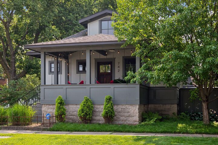 Property Photo:  742 Hague Avenue  MN 55104 