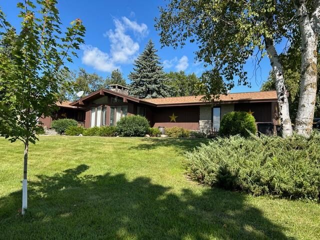 Property Photo:  919 N Main Street  MN 56381 