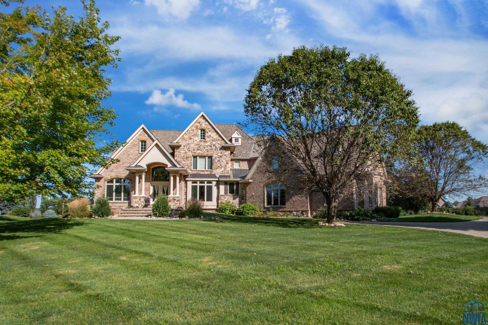 Property Photo:  715 Monterey Trail  SD 57049 