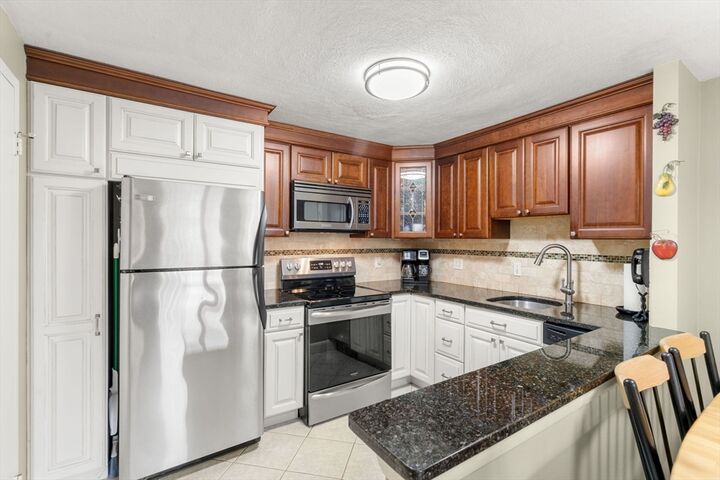 Property Photo: 1105 Lexington Street 9-2 MA 02452