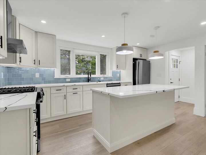 Property Photo: 186 Main St 1 MA 01778