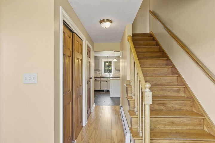 Property Photo: 6 Ashton Ln MA 01564